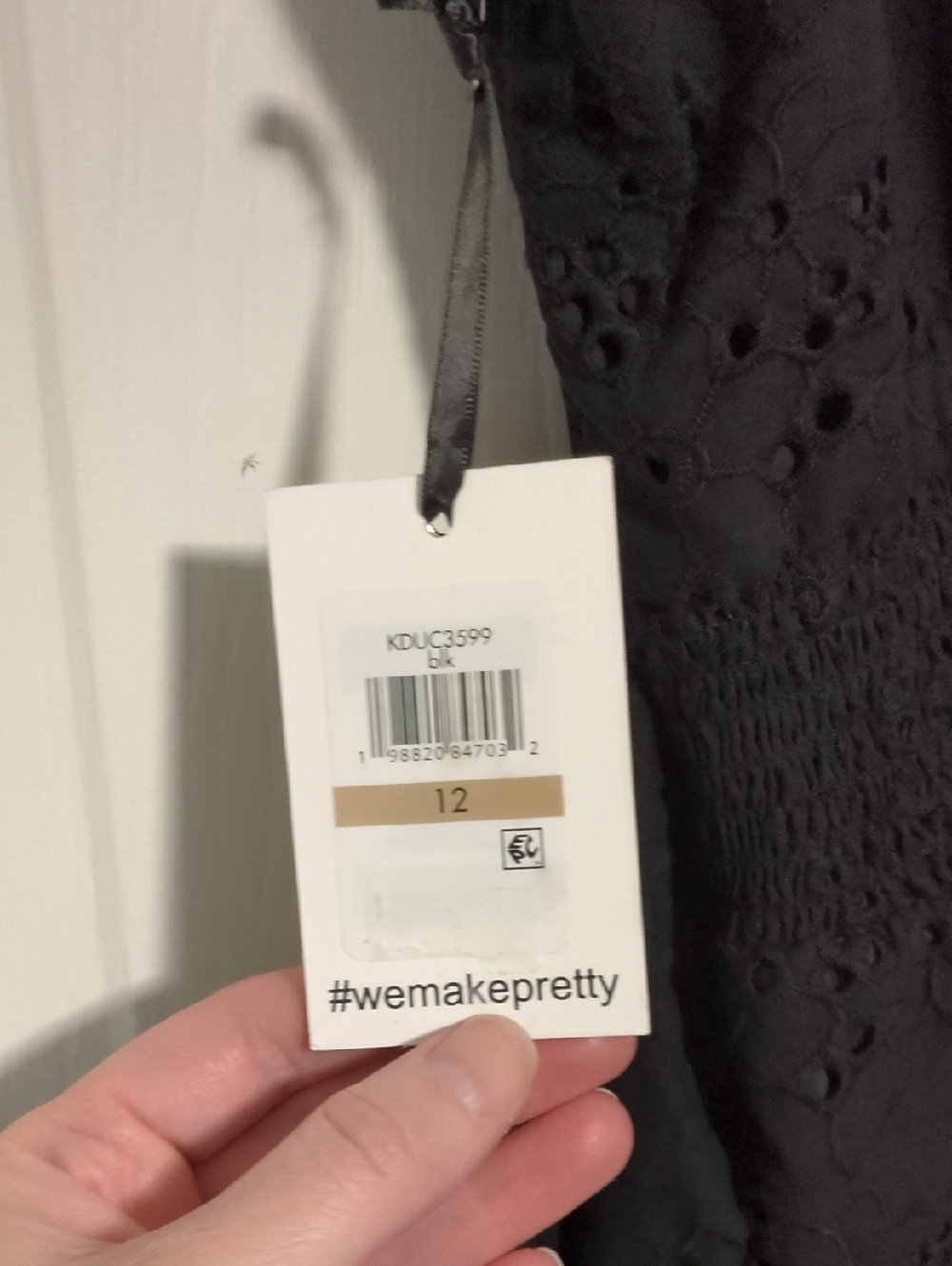 NWT! Kensie V-Neck Mid-length Eyelet Dress - Picture 7 of 8